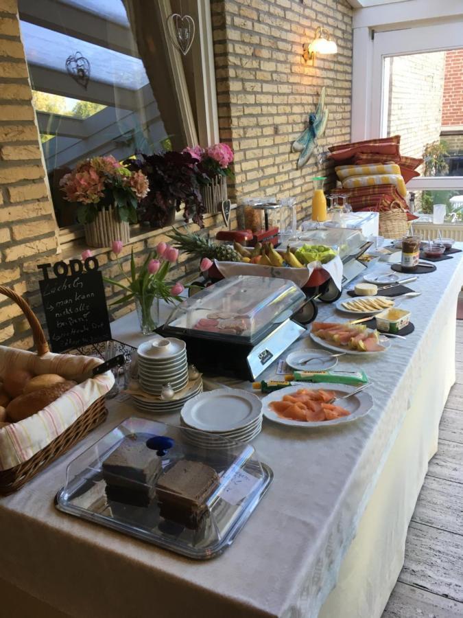 Gastehaus Sonntag Acomodação com café da manhã Bad Oeynhausen Exterior foto